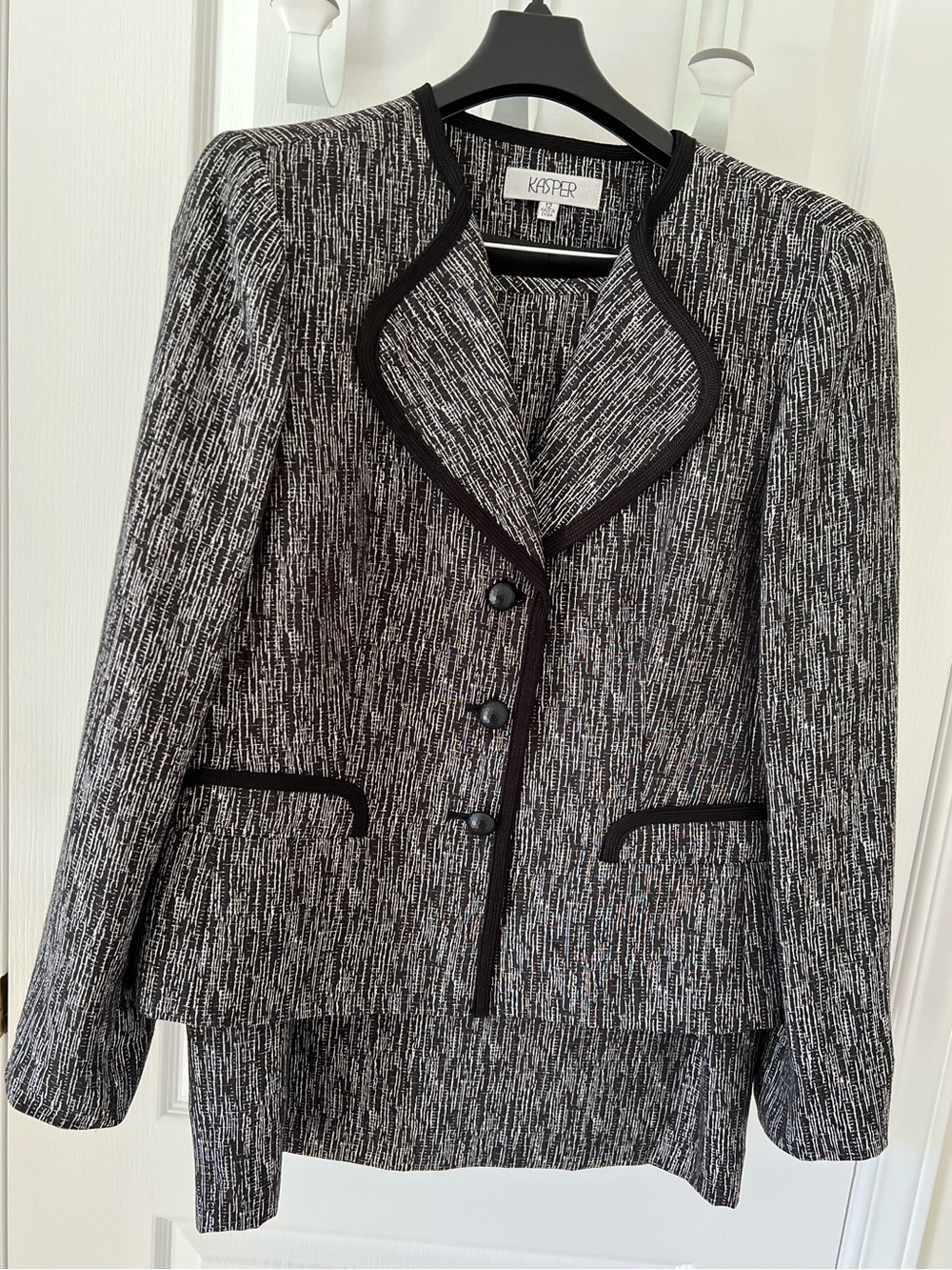 NWOT Kasper Skirt Suit with Contrast Trim